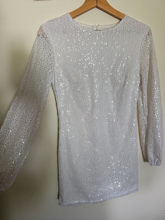 Dresses & Skirts - NWOT White Sequin Mini Dress